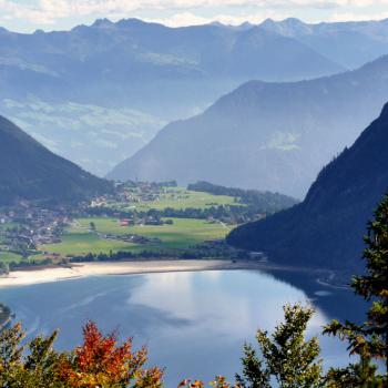 Bis Anfang November sind die Bergbahnen am Achensee in Betrieb. Wer mag, gondelt bequem nach oben - (c) Achensee Tourismus
