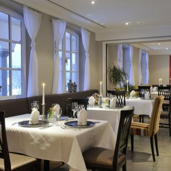 Gut Edermann Teisendorf - Das geschmackvoll eingerichtete Restaurant lädt zum Genießen ein