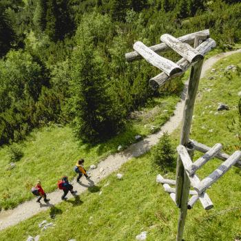 Auf besonderen Wegen durch das Montafon Neues Wanderwegekonzept „Alpenmosaik Montafon“ - (c) Stefan Kothner/Vorarlberg Tourismus