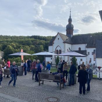 Probiert wird dann - je nach Wetter - draussen im Klostergarten - (c) Thomas Rentschler