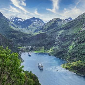 Wandern und die hohe See - die perfekte Ergänzung zur Kreuzfahrt - (c) Pixabay/ELG21