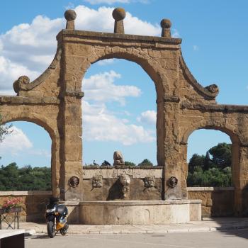 Zeit für einen Besuch in Pitigliano sollte man sich auf alle Fälle nehmen, man entdeckt eine mittelalterliche Stadt und stößt auf die Geschichte der toskanischen Juden - (c) Jörg Bornmann