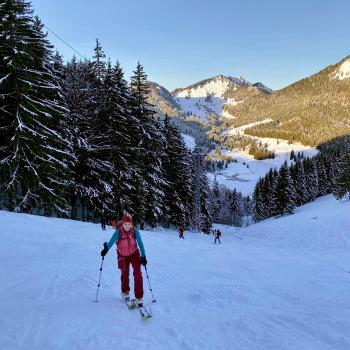 Zum Tanzeck geht es über die aufgelassene Piste - (c) Christine Kroll