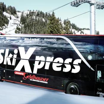 Bequem mit dem KitzSki XPress, der Deutschen Bahn oder der ÖBB in das Skigebiet KitzSki - (c) kitzski-xpress