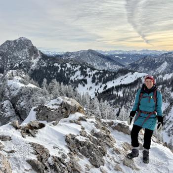 Der Ausblick vom Breitenstein reicht über das Alpenvorland bis zum Alpenhauptkam - (c) Christine Kroll