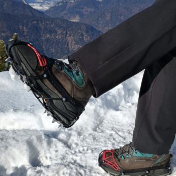 ...bieten die zwölf Edelstahlzacken perfekten Halt - (c) Christine Kroll