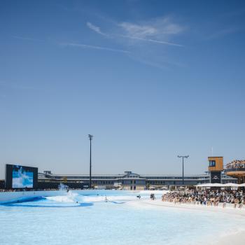 Die perfekte 'Reise'welle in Halbbermoos bei München - (c) Surftown