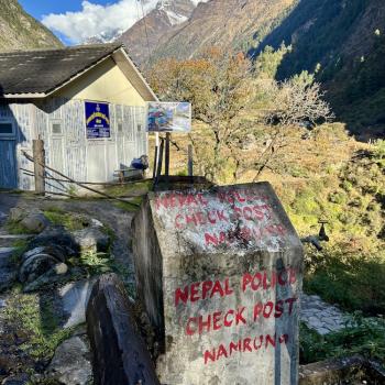 An Check Posts werden immer wieder die Permits kontrolliert - (c) Christine Kroll