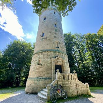 Da Kuah auf da Spur - Das Tourenprojekt der Molkerei Berchtesgadener Land rückt mit zwei neuen Routen das Mangfalltal sowie das Wasserschloss Reisach in den Mittelpunk - (c) Molkerei BGL