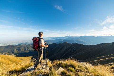 Dieses außergewöhnliche Wanderabenteuer, das durch einige der spektakulärsten Landschaften Europas führt, ist eine Erinnerung, die Ihnen ewig im Gedächtnis bleibt - (c) fabio lamanna – stock.adobe.com