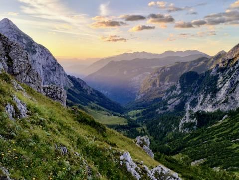 Ein Sonnenaufgang in den Bergen ist immer schön - (c) Christine Kroll