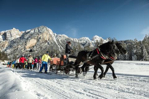 Die Gebirgsjägerrunde ist eine spektakuläre Rundtour auf Skiern durch die Dolomiten - (c) Alex Moling