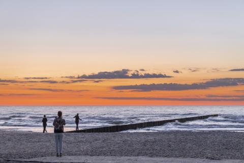 Ob zu Fuß, auf dem Fahrrad oder im Kanu, die Natur auf Wollin lockt den Aktivurlauber mit wunderbaren Natur - (c) Gabriele Beautemps